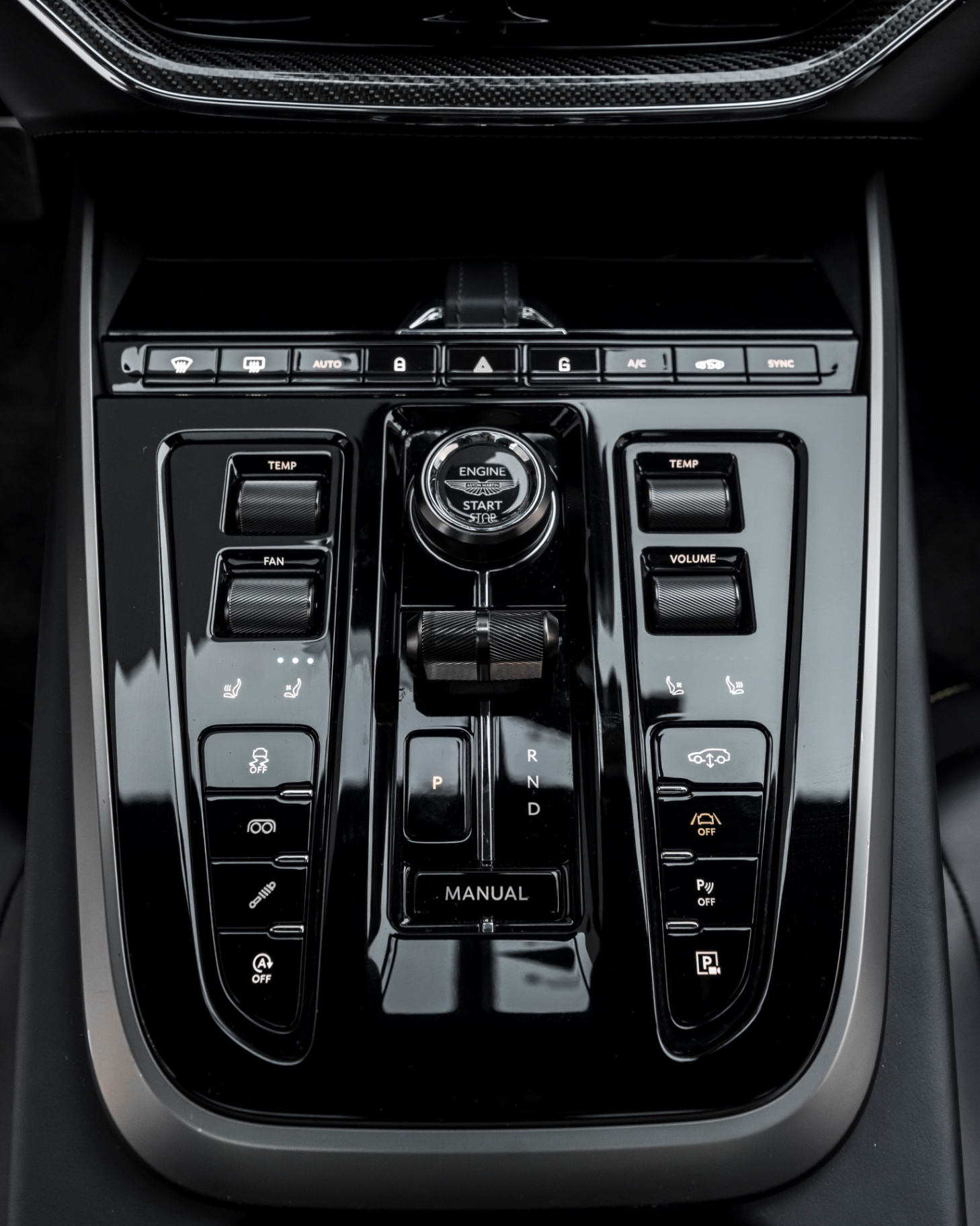 Aston Martin DBX707 view 7