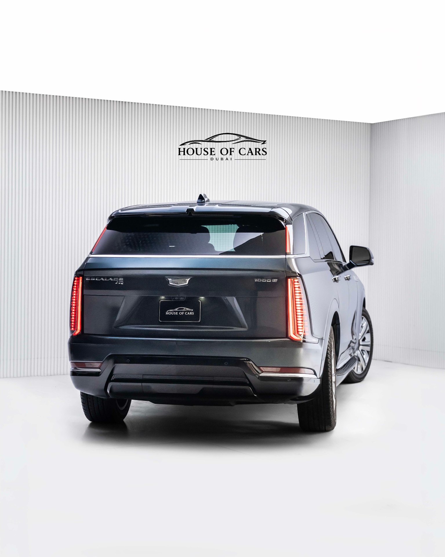 Cadillac Escalade IQ 1000E Premium Luxury AWD view 2