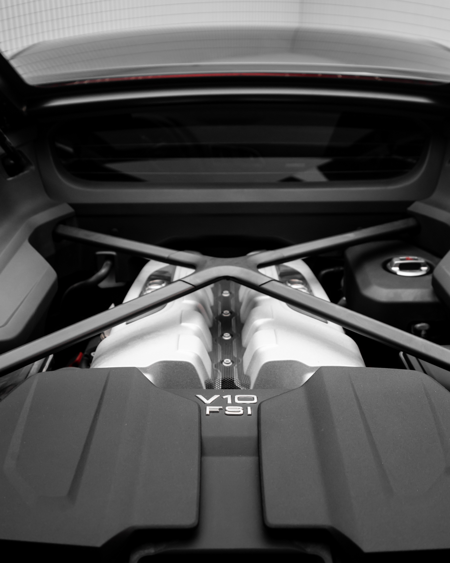 Audi R8 Coupe V10 Performance RWD view 15