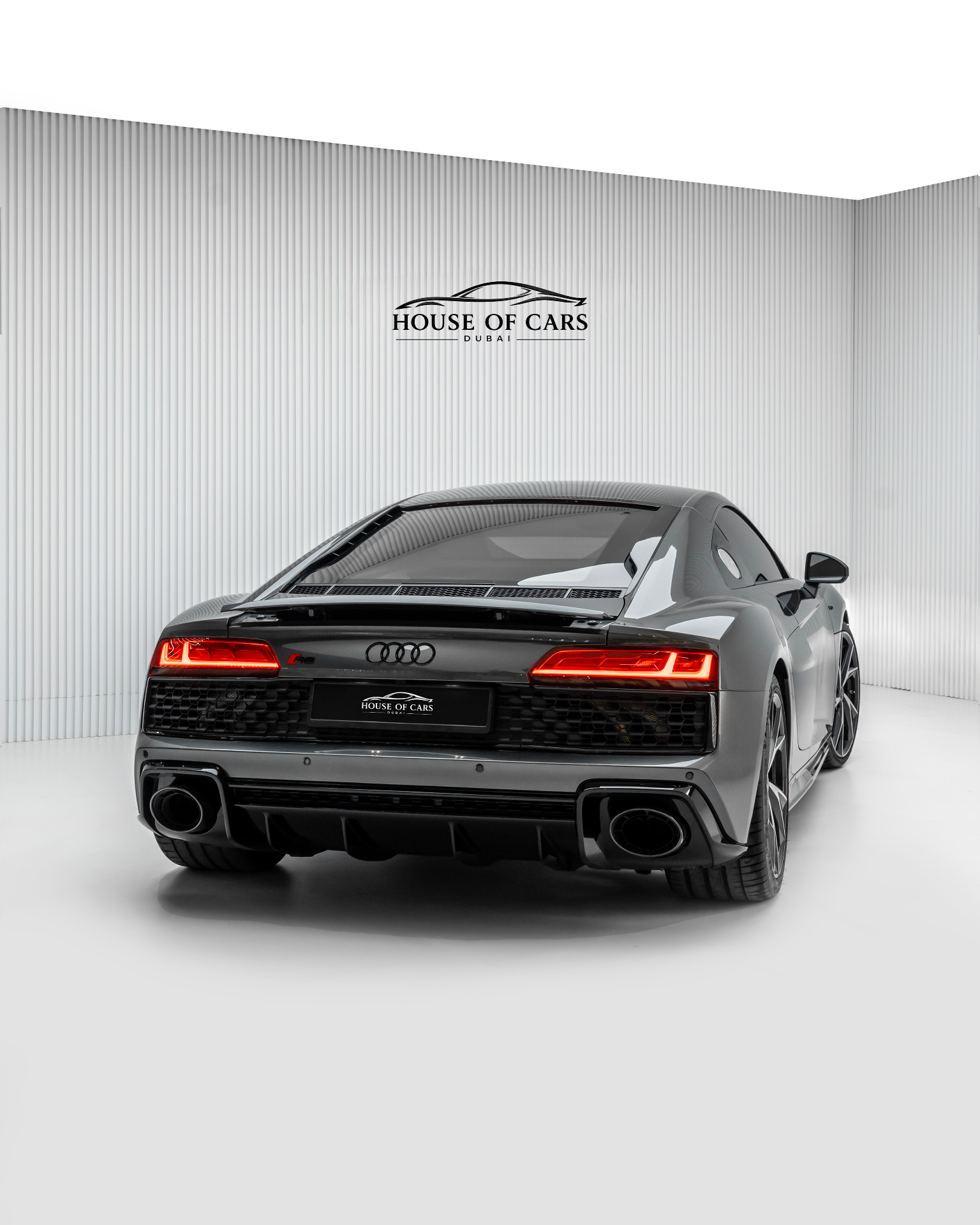 Audi R8 Coupe V10 Performance RWD view 2