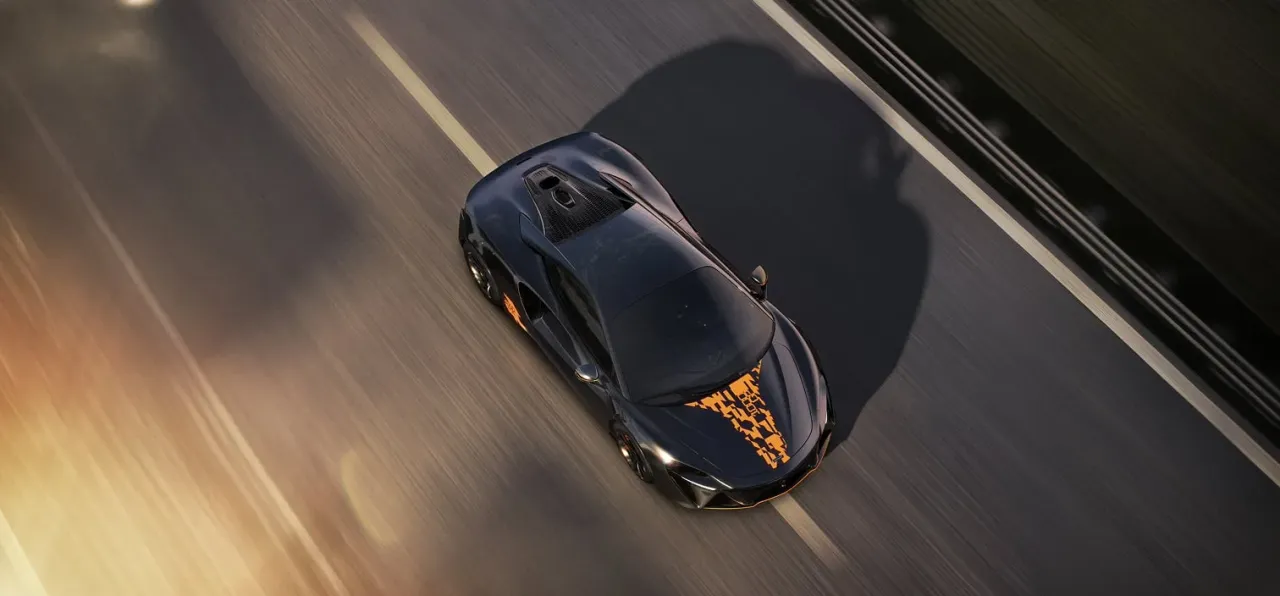 A McLaren acaba de construir 10 carros para assinalar 1.000 partidas na Fórmula 1 — e escondeu o número na pintura