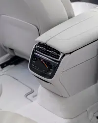 2022 Mercedes-Benz EQS 580 4MATIC Edition One for sale in Dubai — photo 14 of 19