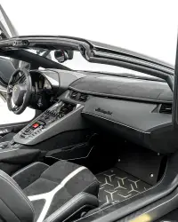 2021 Lamborghini Aventador LP 770-4 SVJ Roadster for sale in Dubai — photo 17 of 20