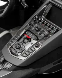 2021 Lamborghini Aventador LP 770-4 SVJ Roadster for sale in Dubai — photo 18 of 20