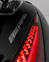 2023 Mercedes-Benz SL 63 AMG 4MATIC+ for sale in Dubai — photo 6 of 18