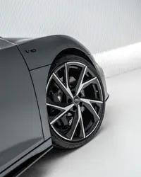 2023 Audi R8 Coupe V10 Performance RWD for sale in Dubai — photo 3 of 15