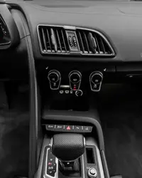 2023 Audi R8 Coupe V10 Performance RWD for sale in Dubai — photo 10 of 15