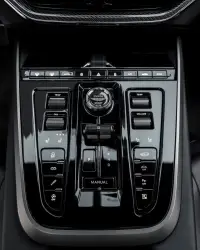 2025 Aston Martin DBX707 for sale in Dubai — photo 7 of 18